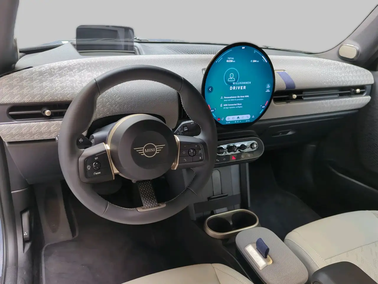 MINI Cooper C Cabrio Favoured Trim 13