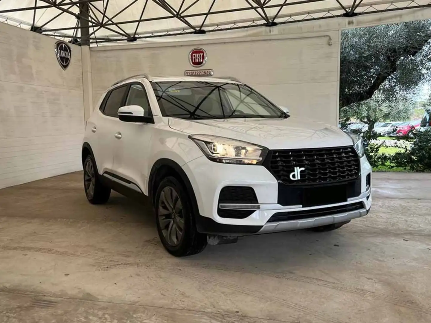 DR Automobiles DR4.0 1.5 Weiß - 2