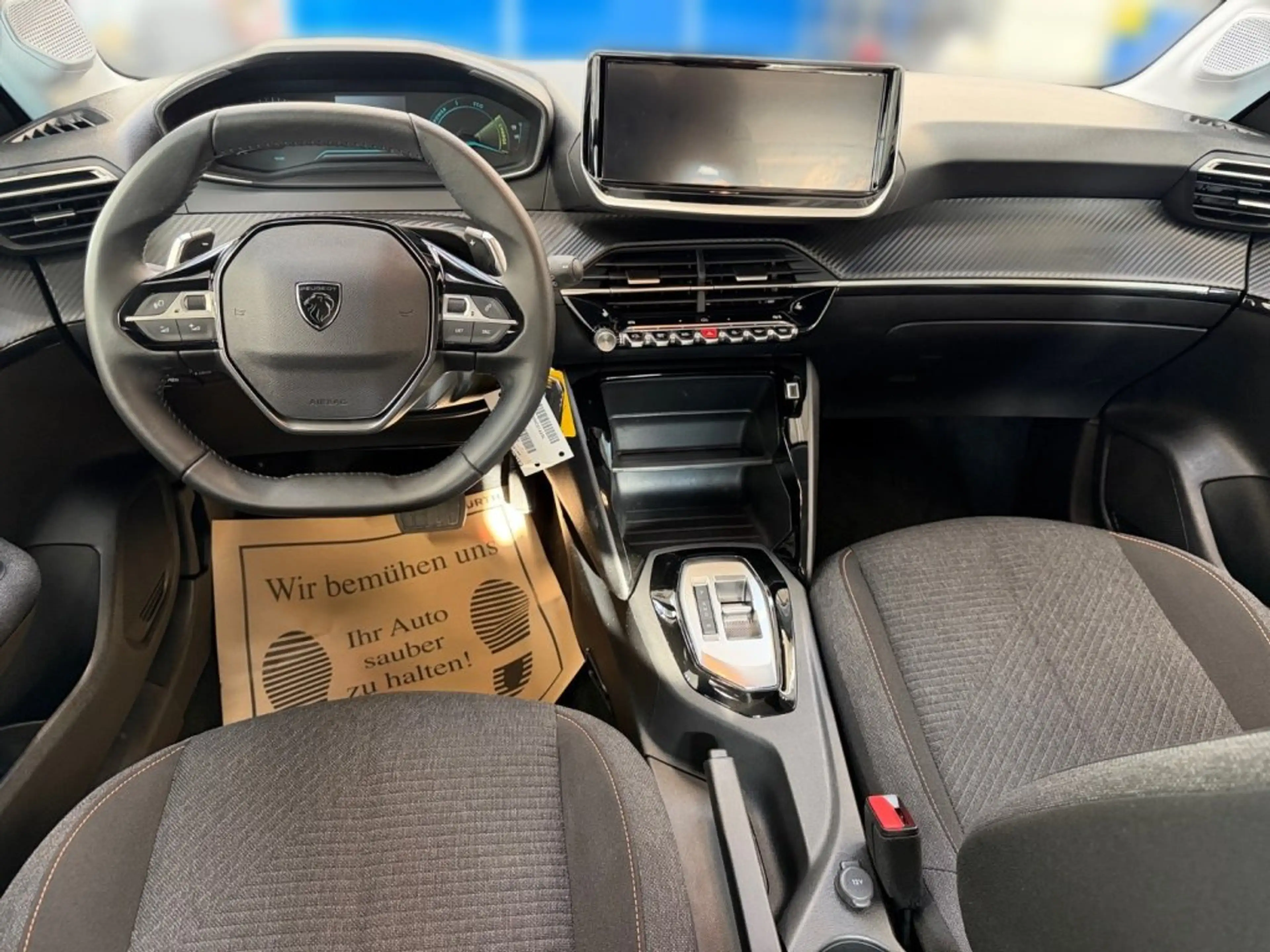 Peugeot 208 Hybrid 110 e-DCS6 Style Aut. — photo 7