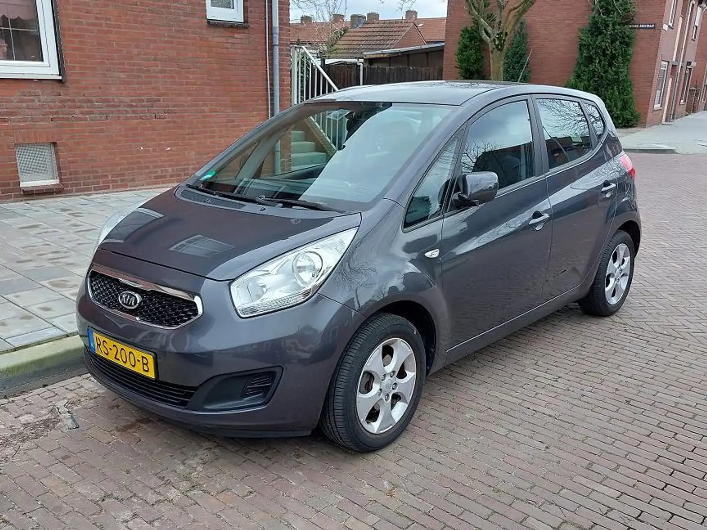 Kia Venga 1.4 CVVT X-tra - 1