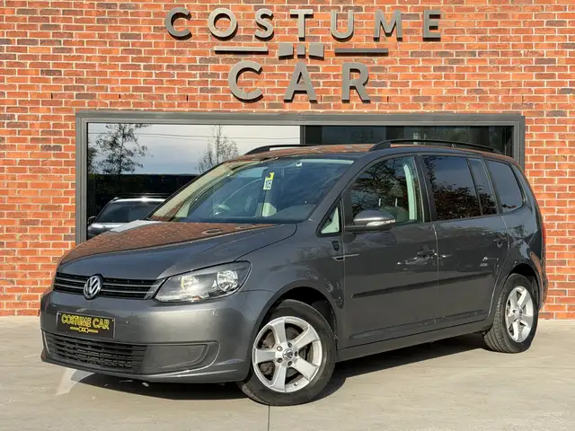 Volkswagen Touran 7 places - Capteurs - Clim auto - Distrib ok