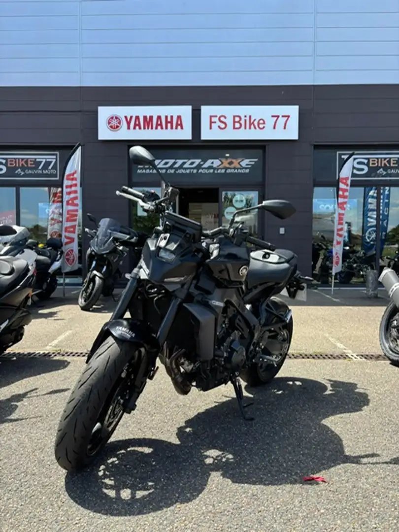 Yamaha MT-09 Noir - 1