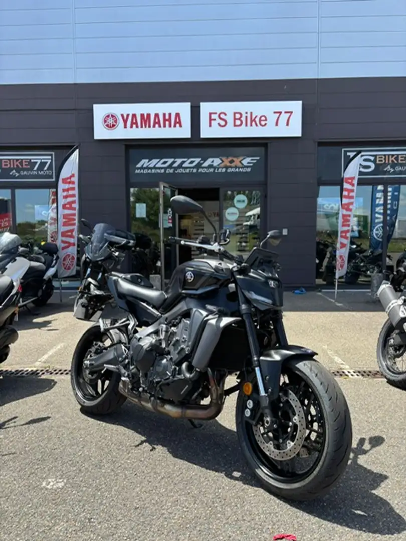 Yamaha MT-09 Noir - 2