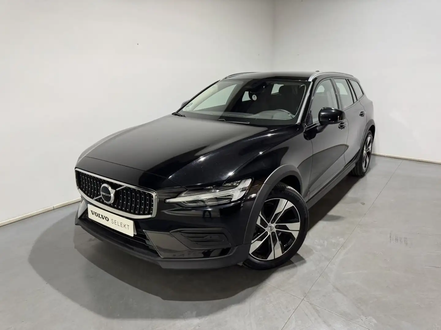 Volvo V60 Cross Country B4 Core AWD Aut. Negro - 2