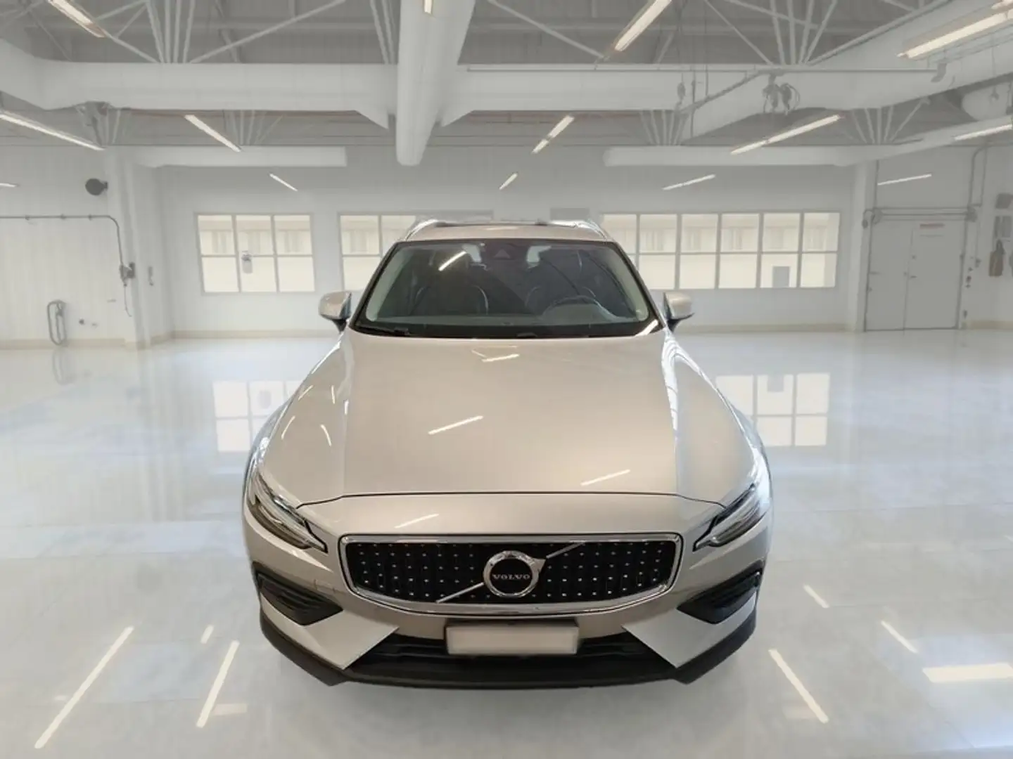 Volvo V60 Cross Country D4 AWD Geartronic Business Plus WAGON - 2