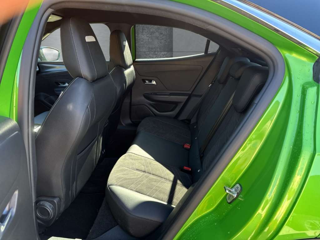 Opel Mokka E