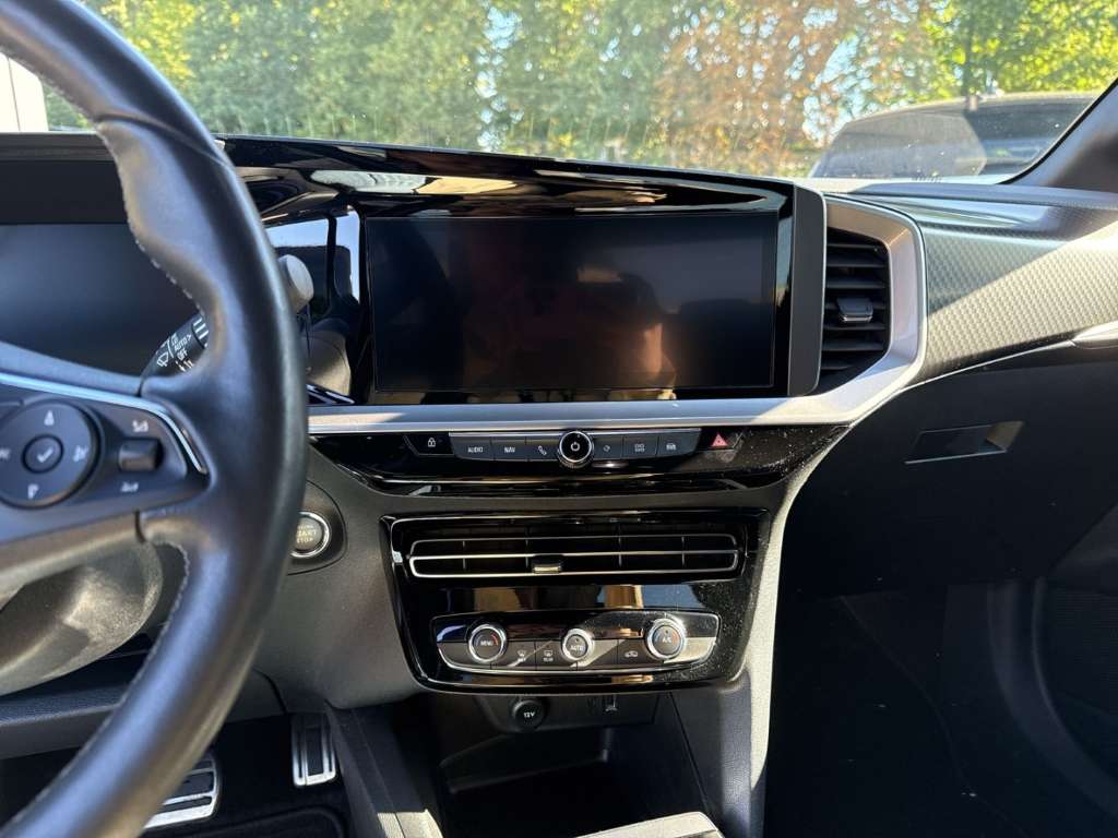 Opel Mokka E