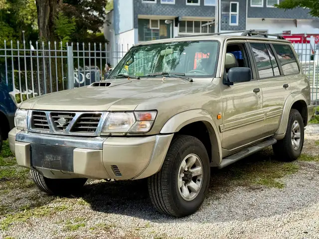 Nissan Patrol Patrol GR 3.0 Di Limited Edition,7 Sitze, Leder,4x4