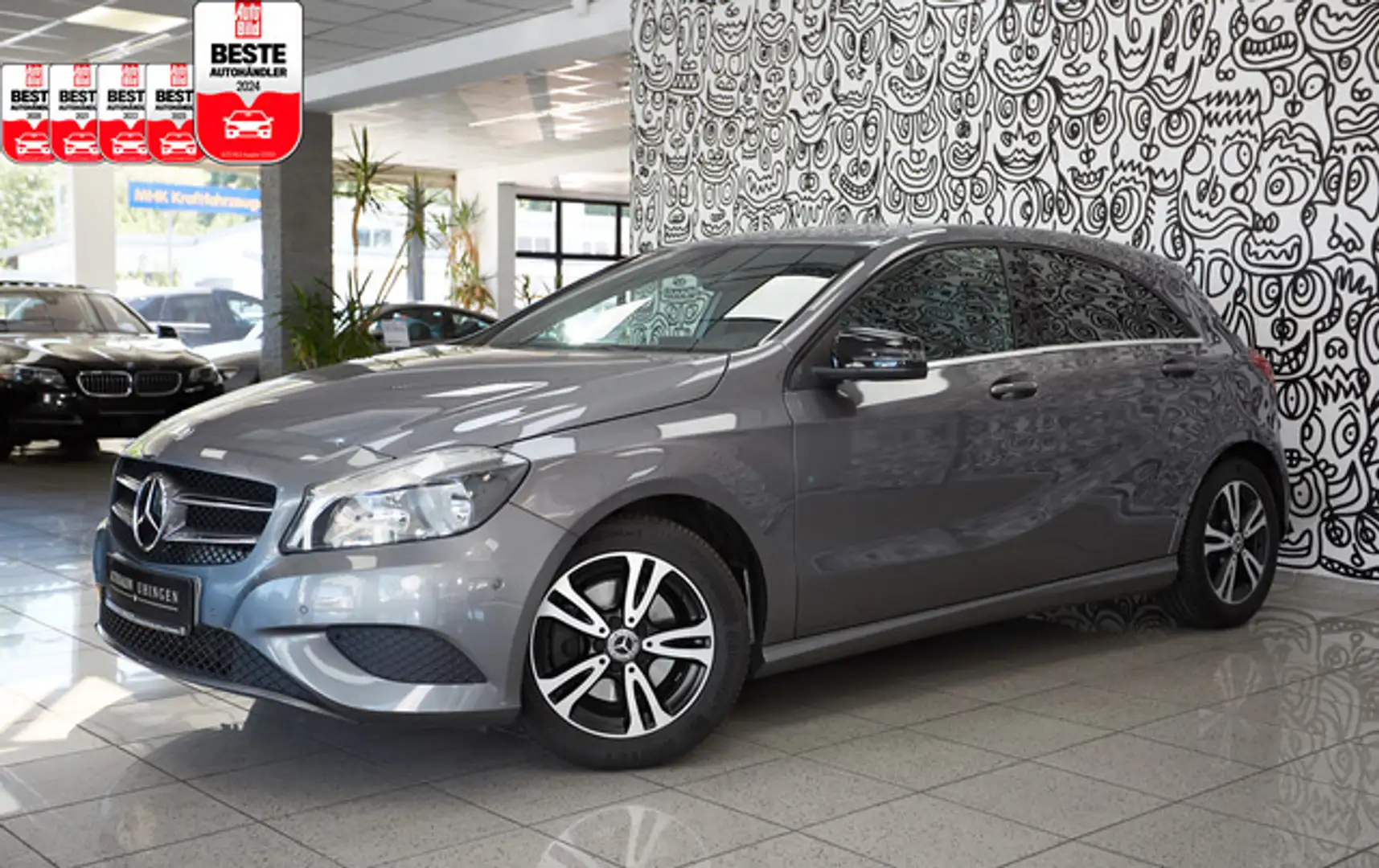 Mercedes-Benz A 180 STYLE*7G-DCT*NAVI*LEDER*SITZH*PARK-A*TEMPO Szürke - 1