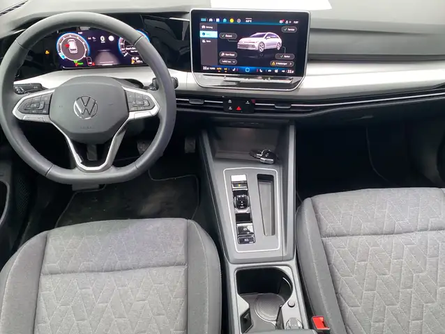 Volkswagen Golf view 10