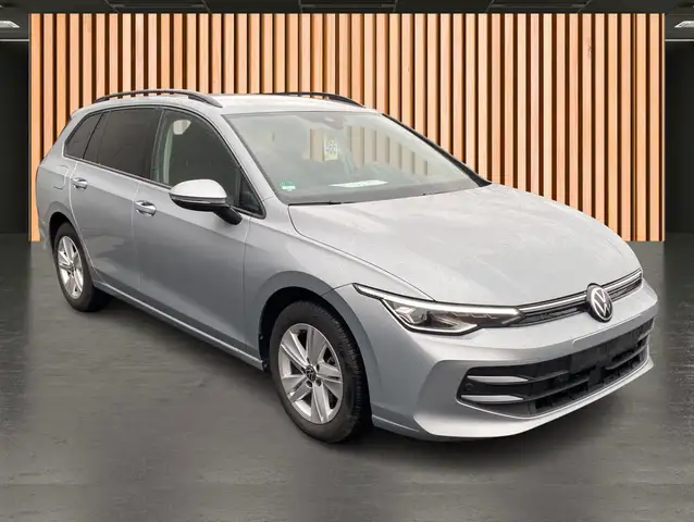 Volkswagen Golf view 7