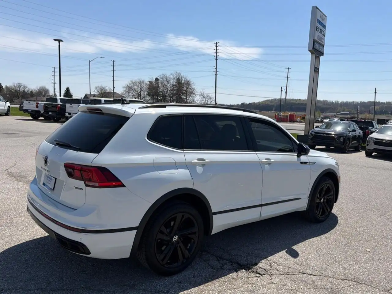 Volkswagen Tiguan снимка Volkswagen Tiguan