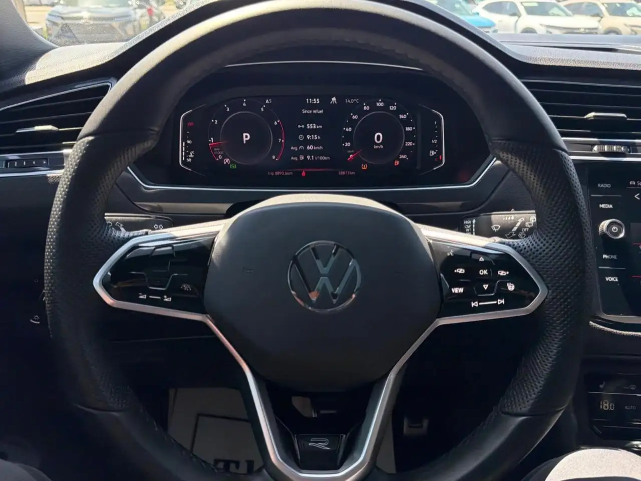 Volkswagen Tiguan снимка Volkswagen Tiguan