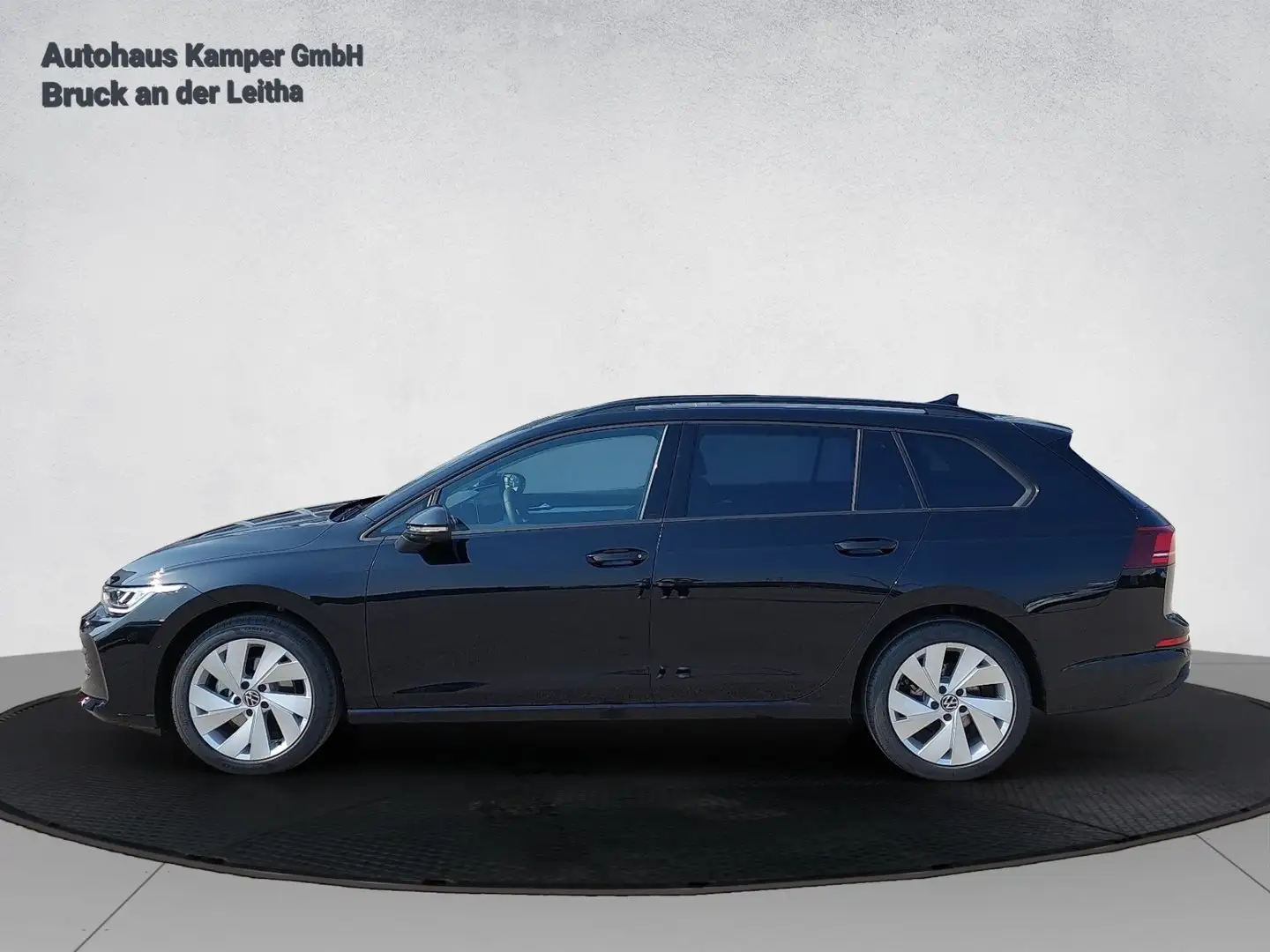Volkswagen Golf Variant Business mHeV DSG Schwarz - 2