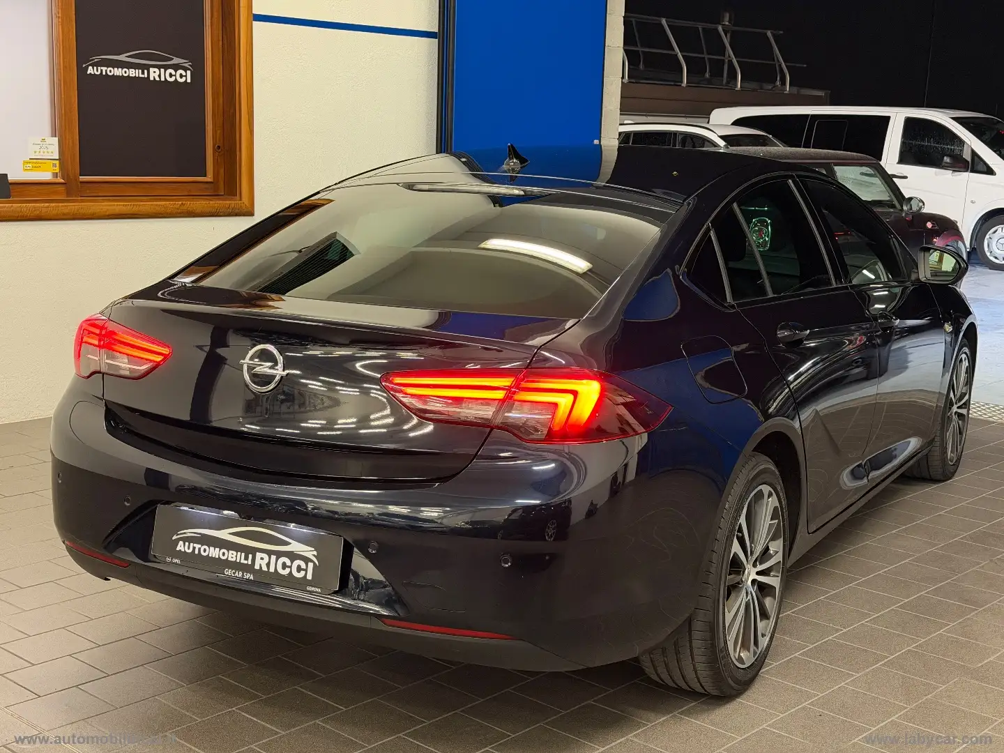 Opel Insignia 1.6 CDTI 136 S&S aut. GS Innov. Blauw - 2