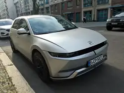 Hyundai IONIQ 5 Uniq*4WD*BOSE*GARANTIE*72kWh*Relax*360