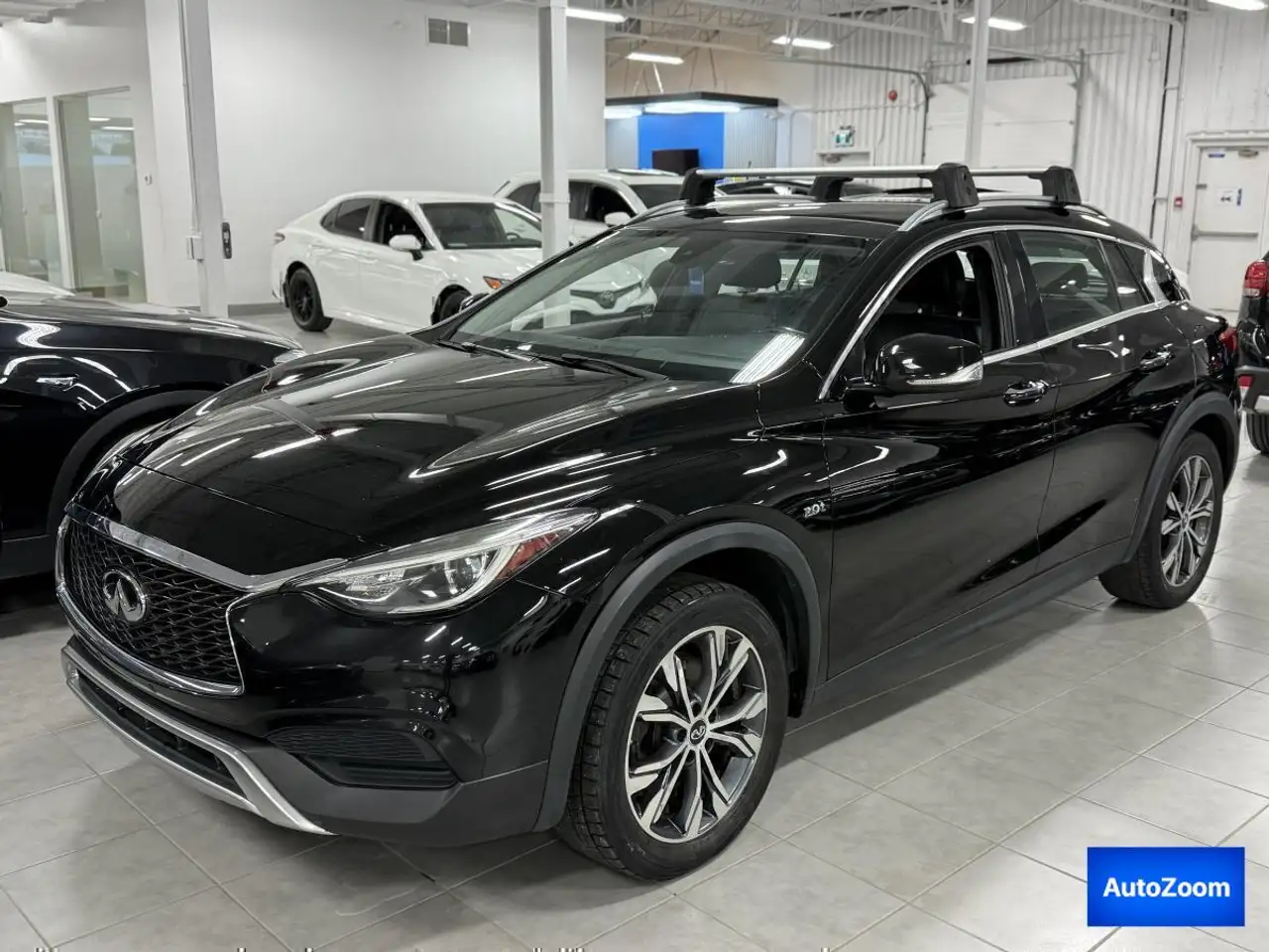 2017 Infiniti QX30