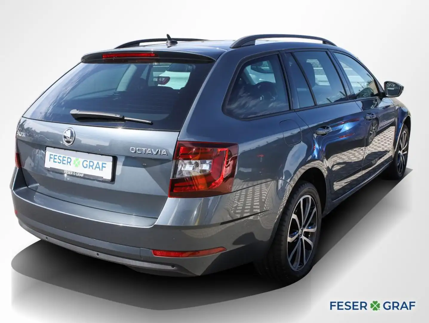 Skoda Octavia Combi 2.0 TDI Ambition DSG AHK LED Navi Gris - 2