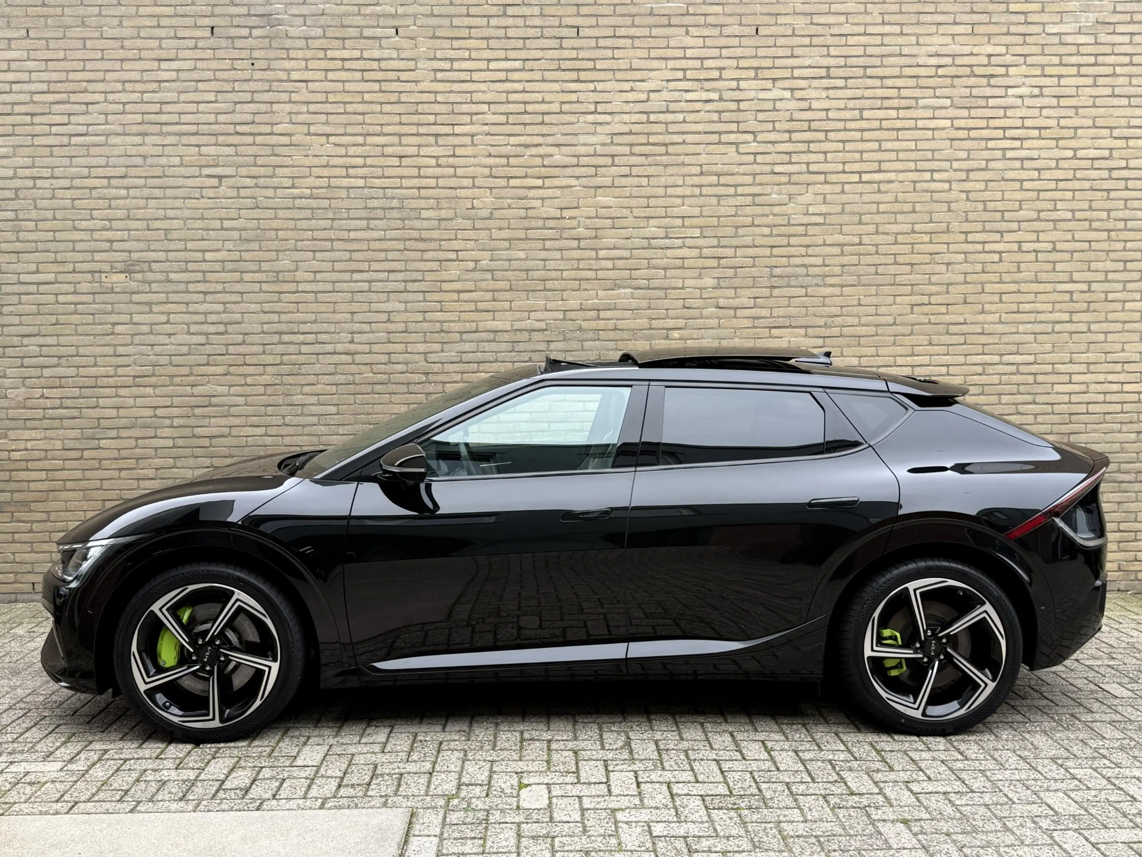 Kia EV6 GT AWD 77.4 kWh | SOH 97% | Panoramadak | 360 came — photo 34