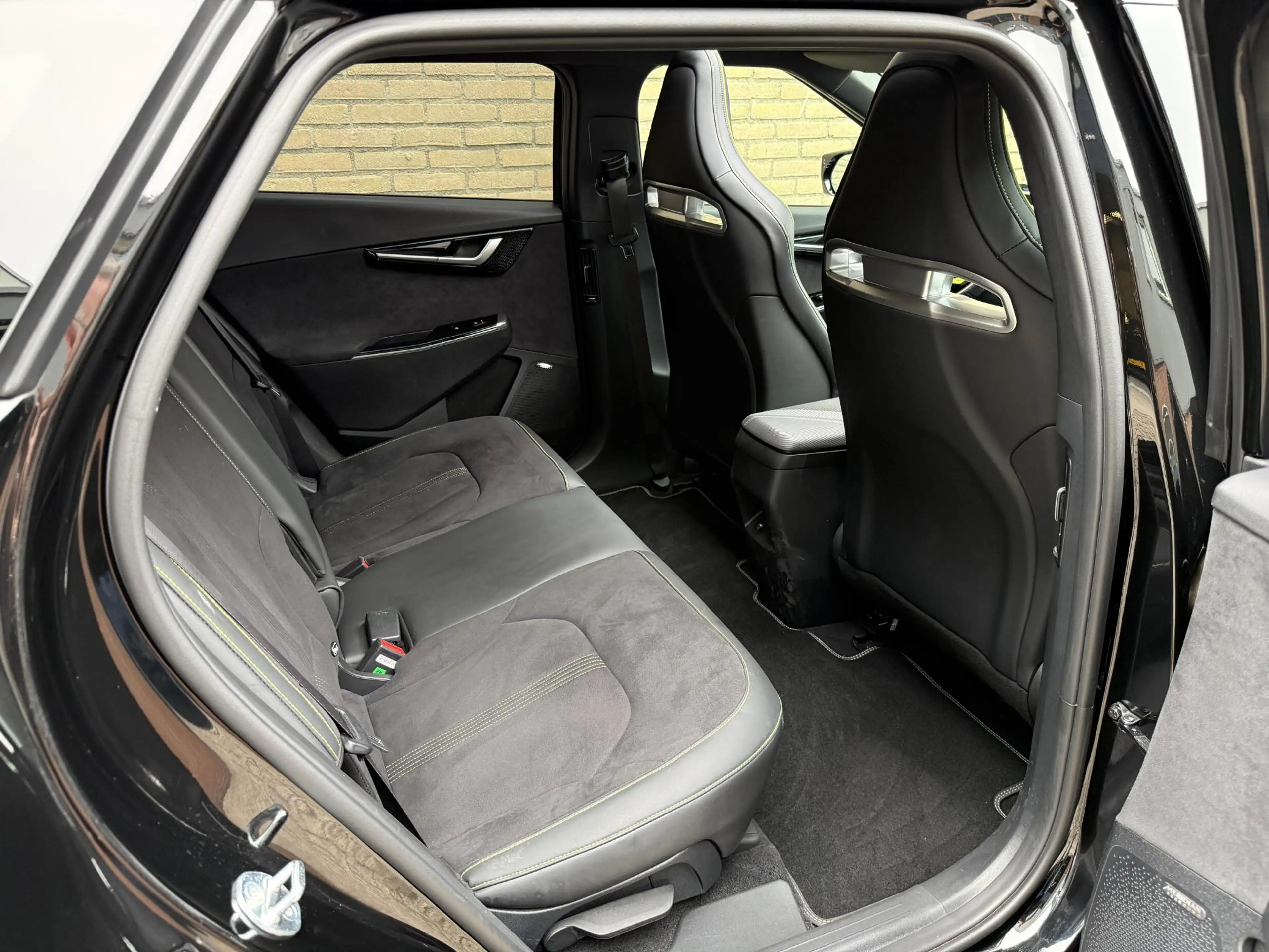 Kia EV6 GT AWD 77.4 kWh | SOH 97% | Panoramadak | 360 came — photo 24