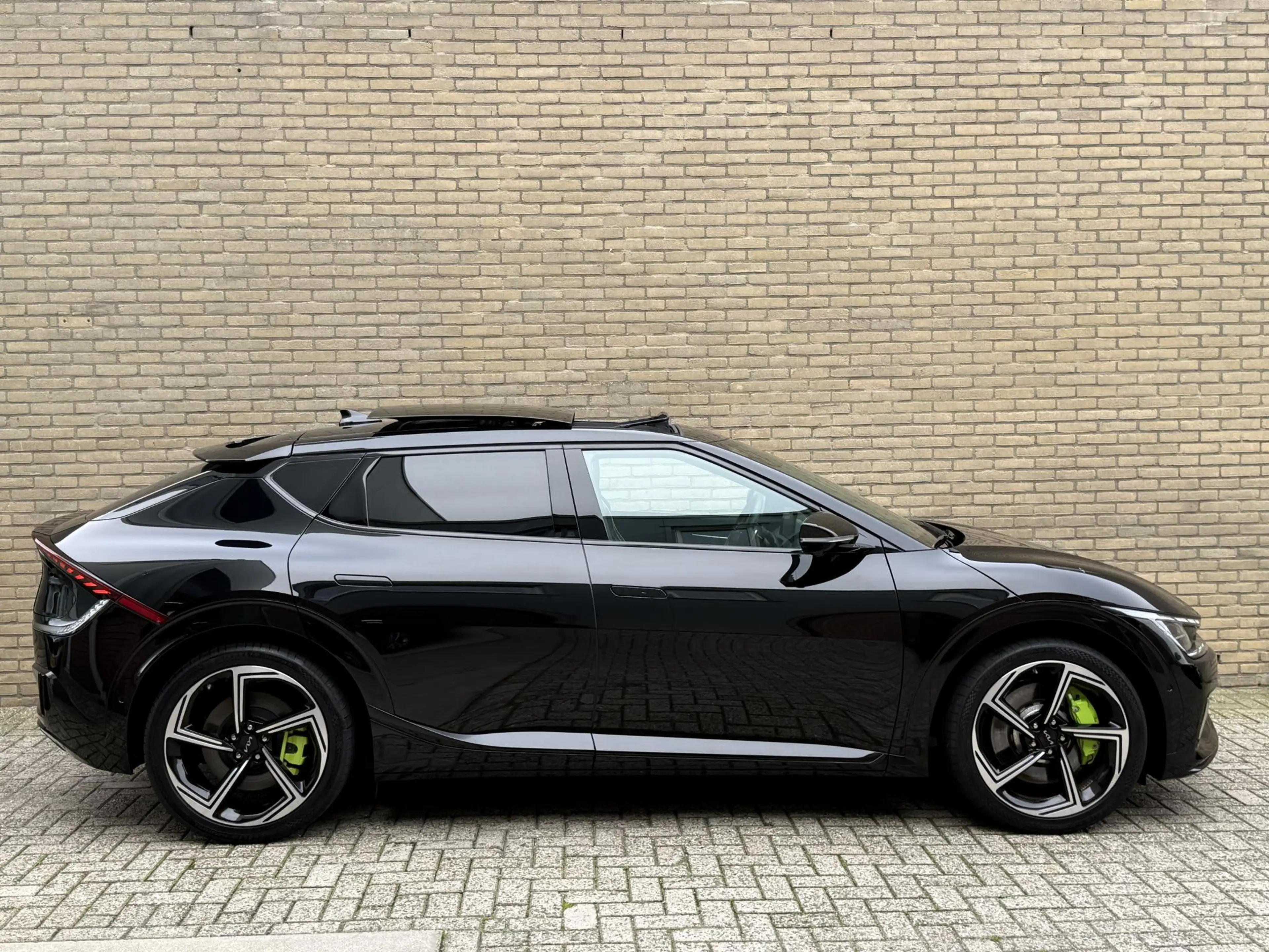 Kia EV6 GT AWD 77.4 kWh | SOH 97% | Panoramadak | 360 came — photo 37