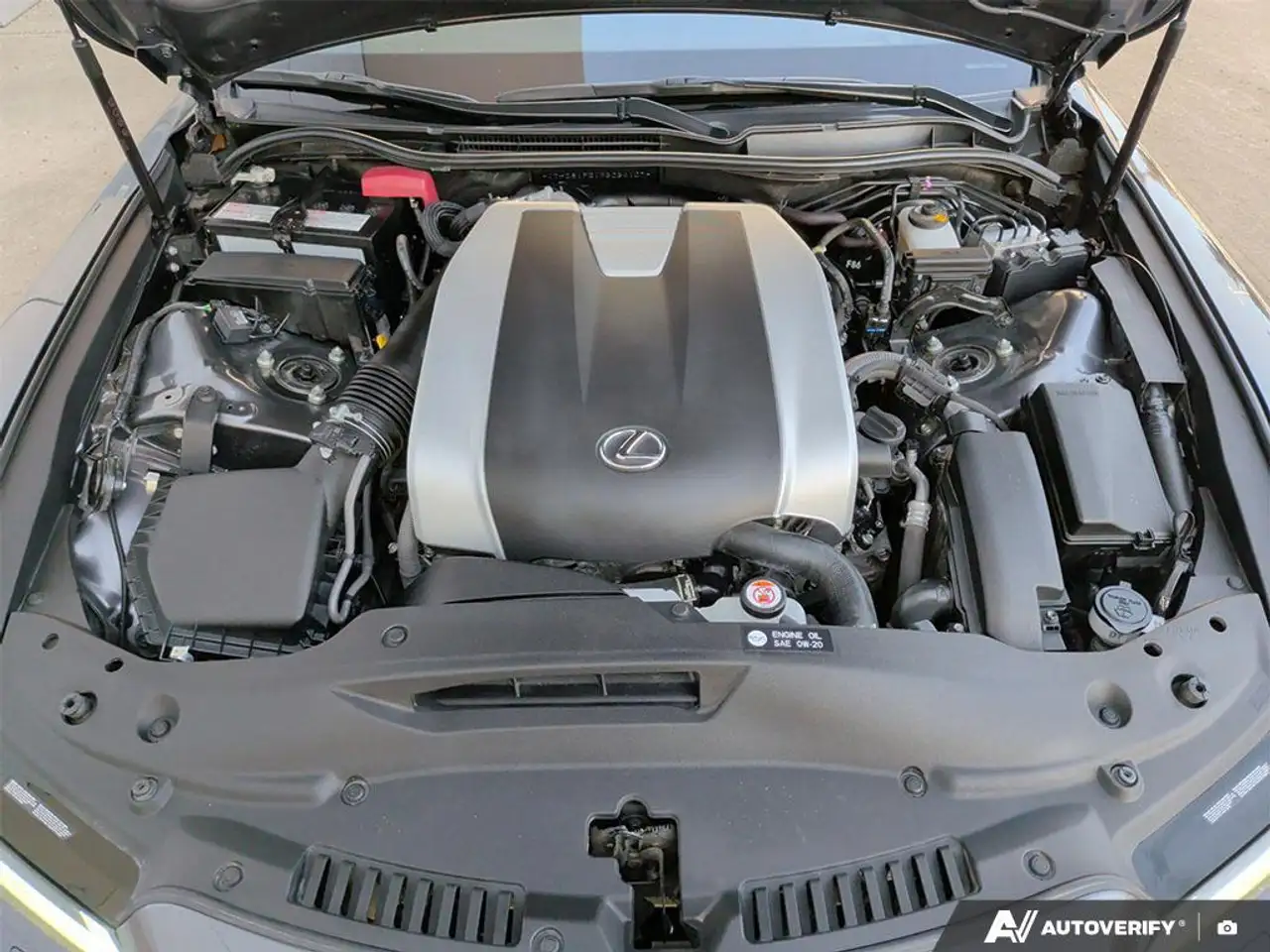 Lexus IS снимка Lexus IS