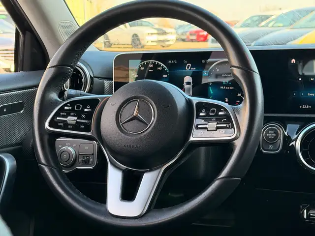 Mercedes-Benz A view 12