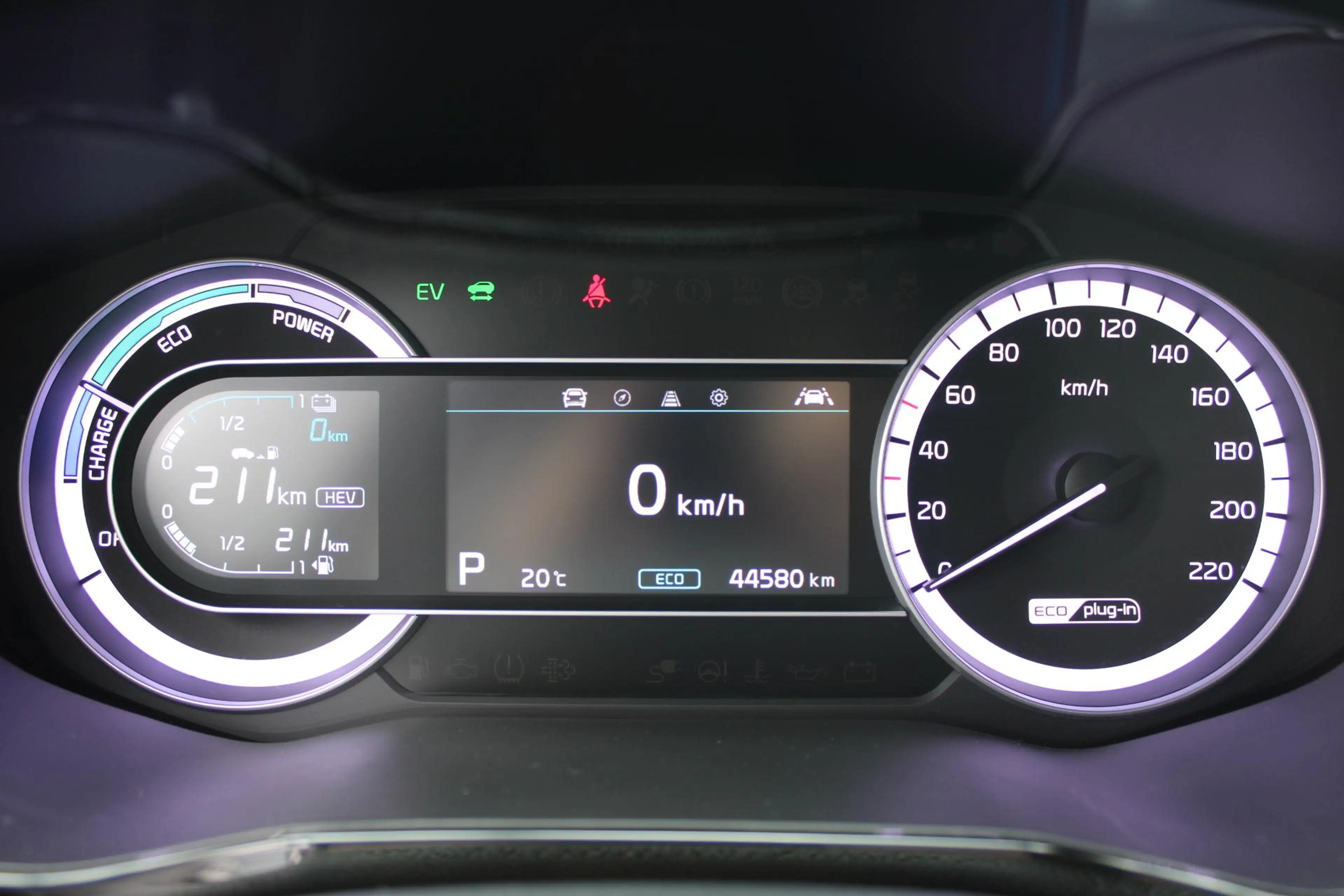 Kia Niro 1.6 GDi PHEV Plug-In Hybrid DynamicPlusLine | Trek — photo 8