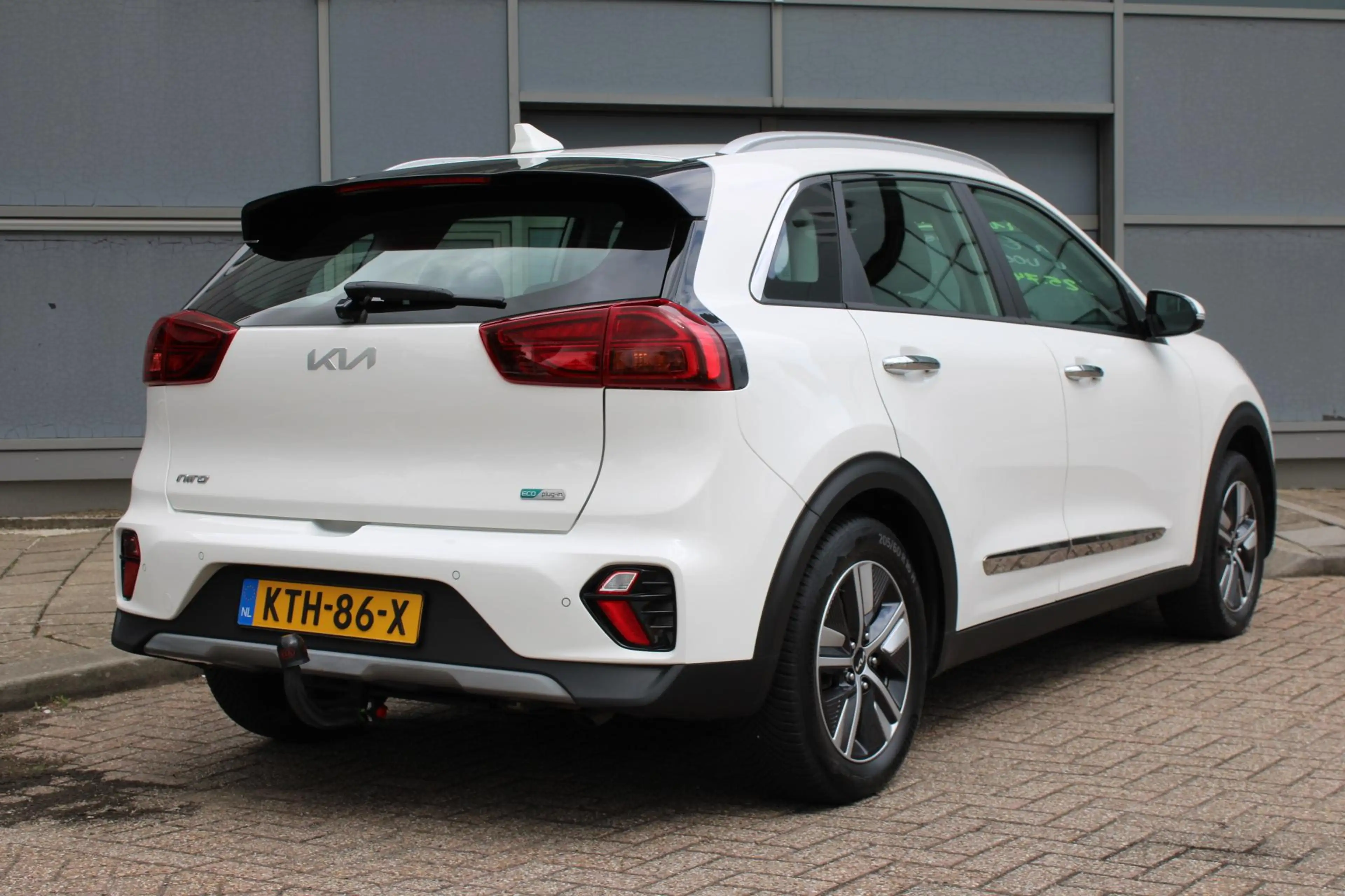 Kia Niro 1.6 GDi PHEV Plug-In Hybrid DynamicPlusLine | Trek — photo 2