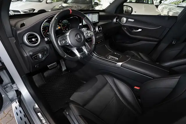 Mercedes-Benz GLC view 10