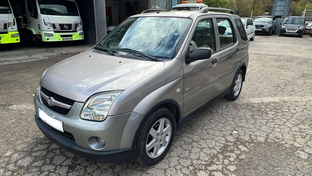 Suzuki Ignis 1.5 4WD - foto 1