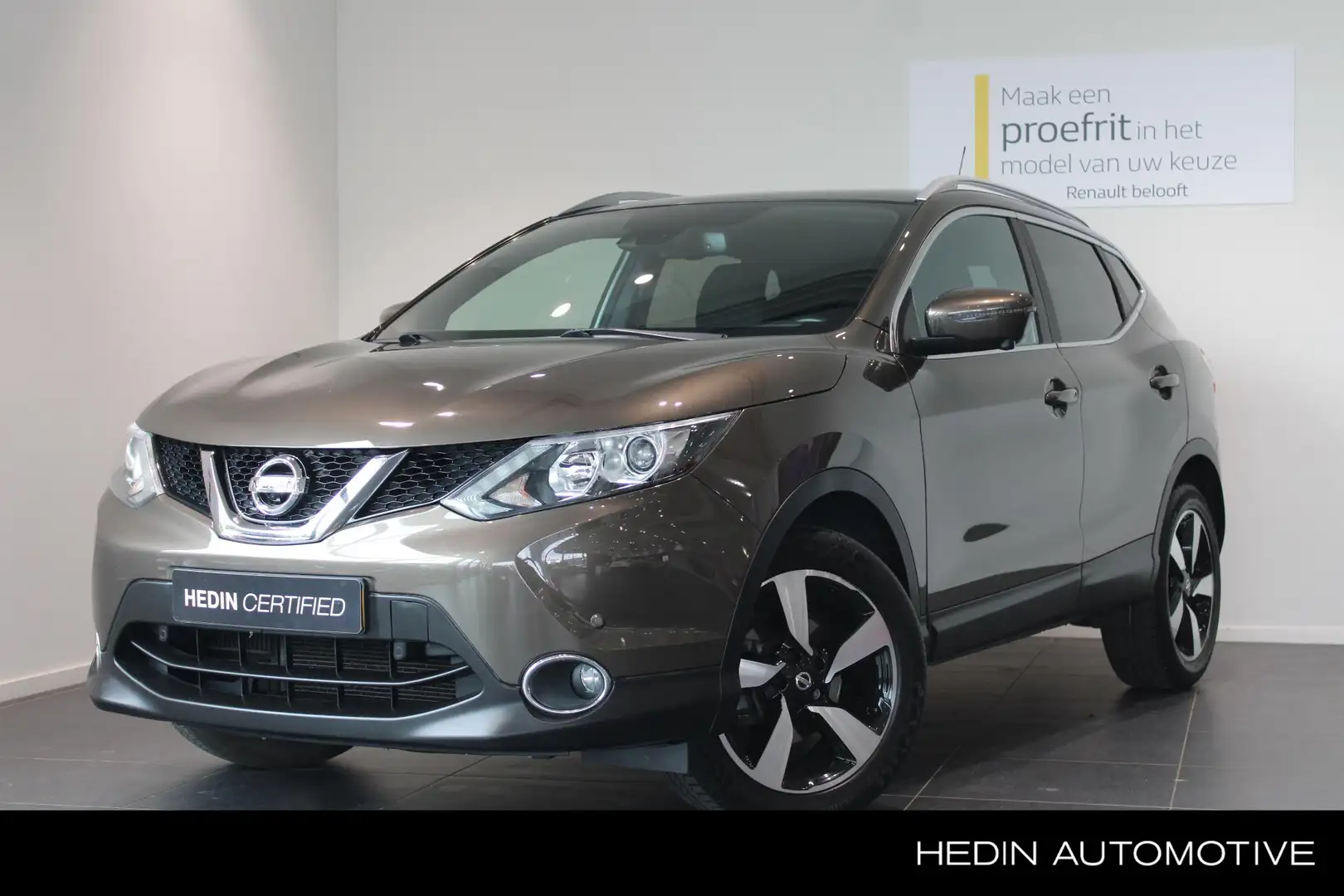 Nissan Qashqai 1.2 N-Connecta | Trekhaak | Panoramadak | 360 Grad Bruin - 1