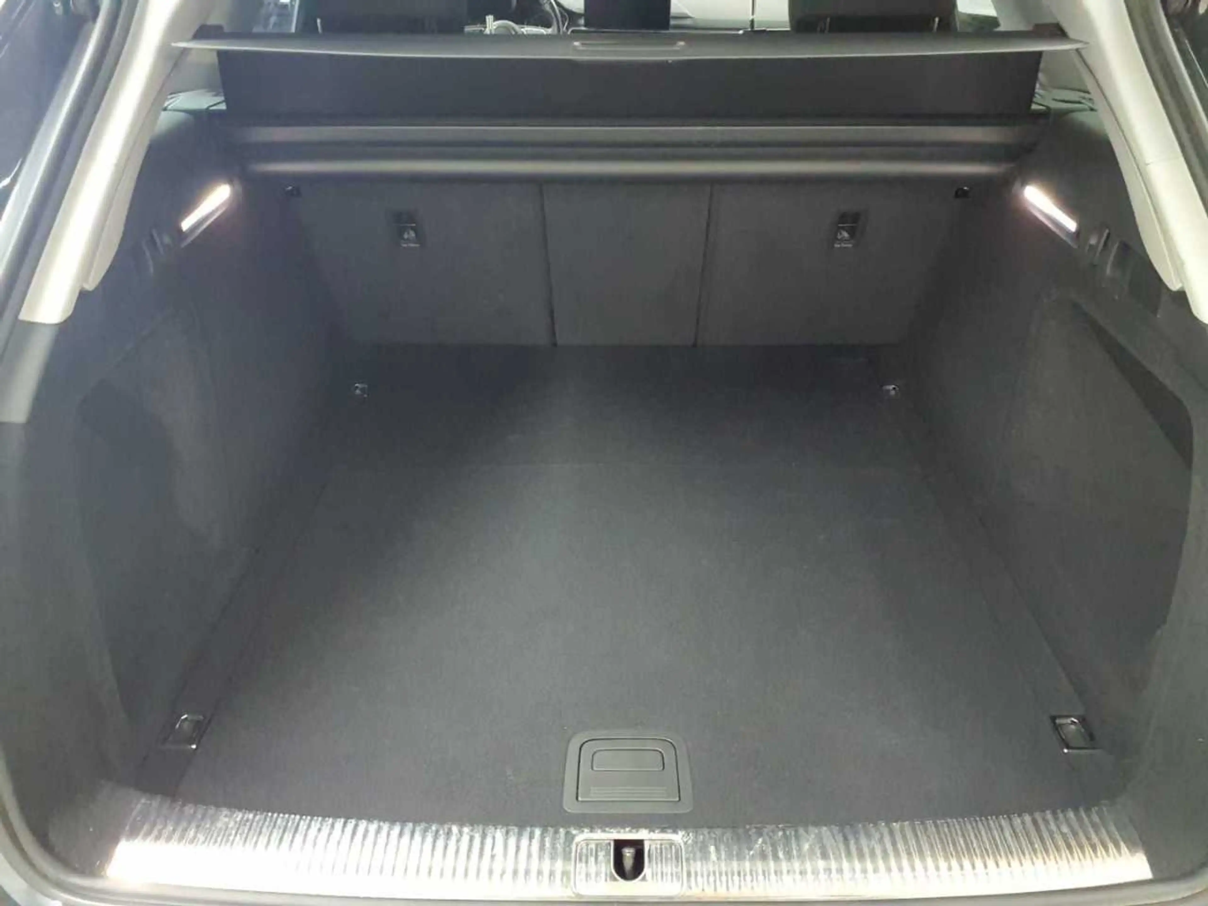 Audi A4 allroad A4 allroad quattro 40 TDI Navi Pano Sthzg — photo 15
