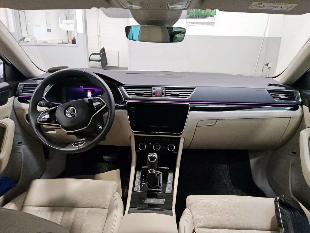 Skoda Superb