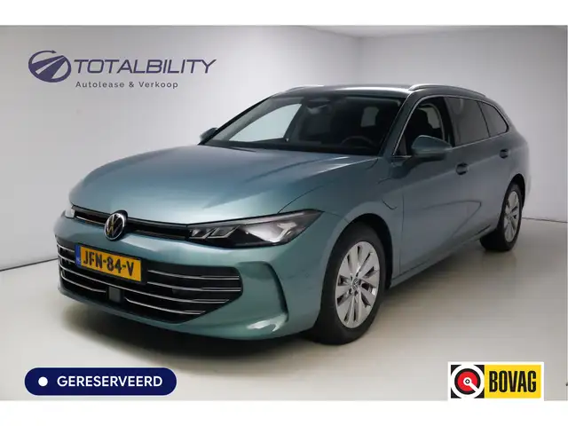 Volkswagen Passat Variant 1.5 eHybrid Buss. 204 PK automaat | Travel assist