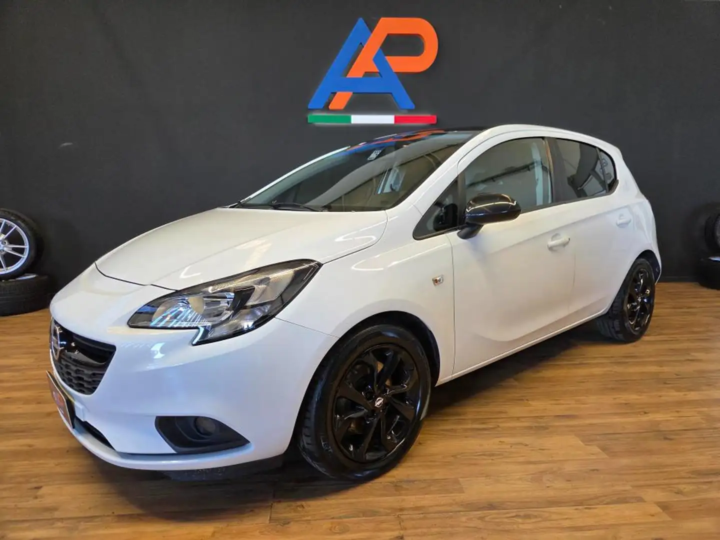 Opel Corsa Corsa 5p 1.3 cdti Innovation (cosmo) 75cv my16 Bianco - 1
