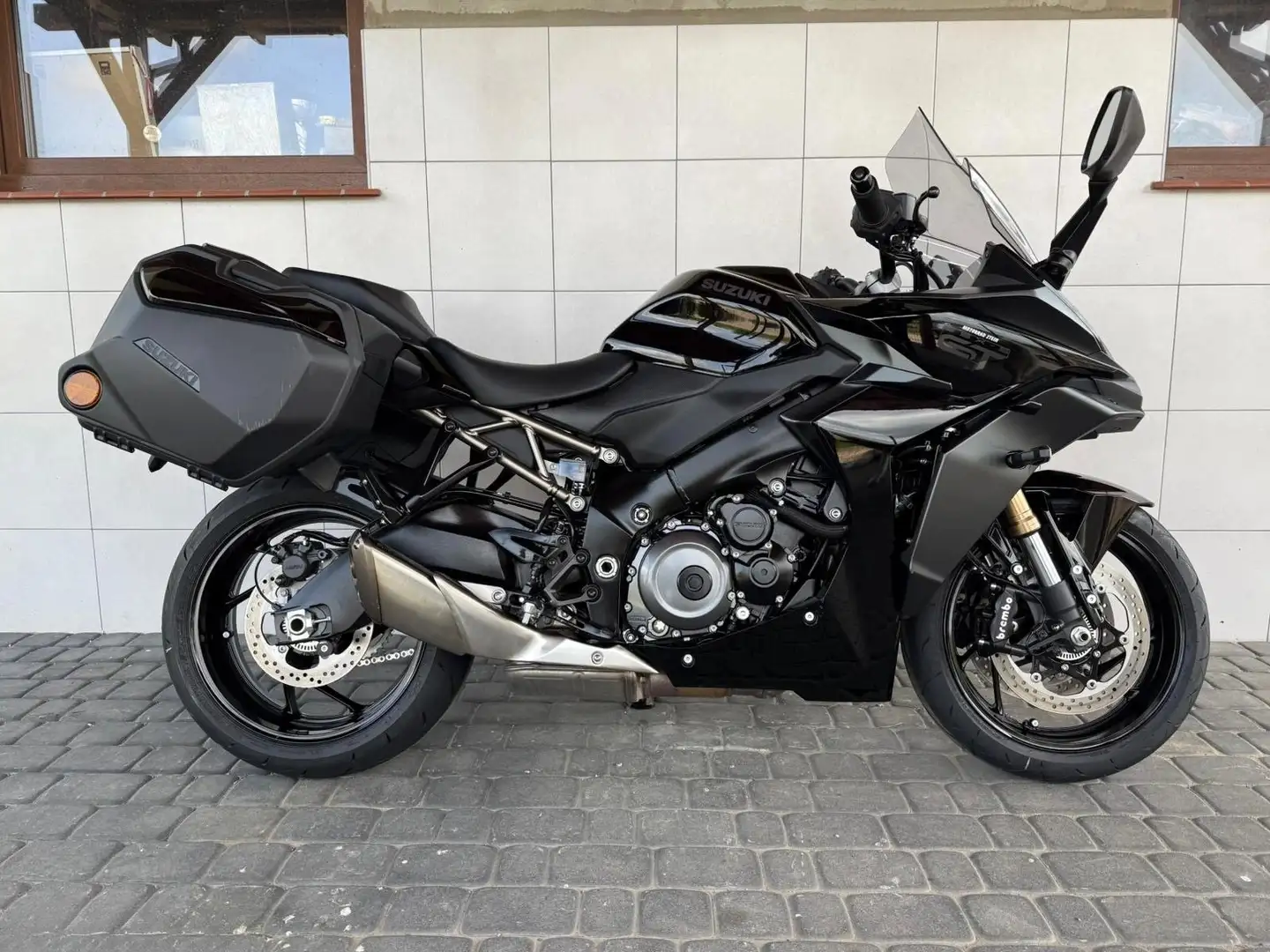 Suzuki GSX S 1000GT Noir - 1
