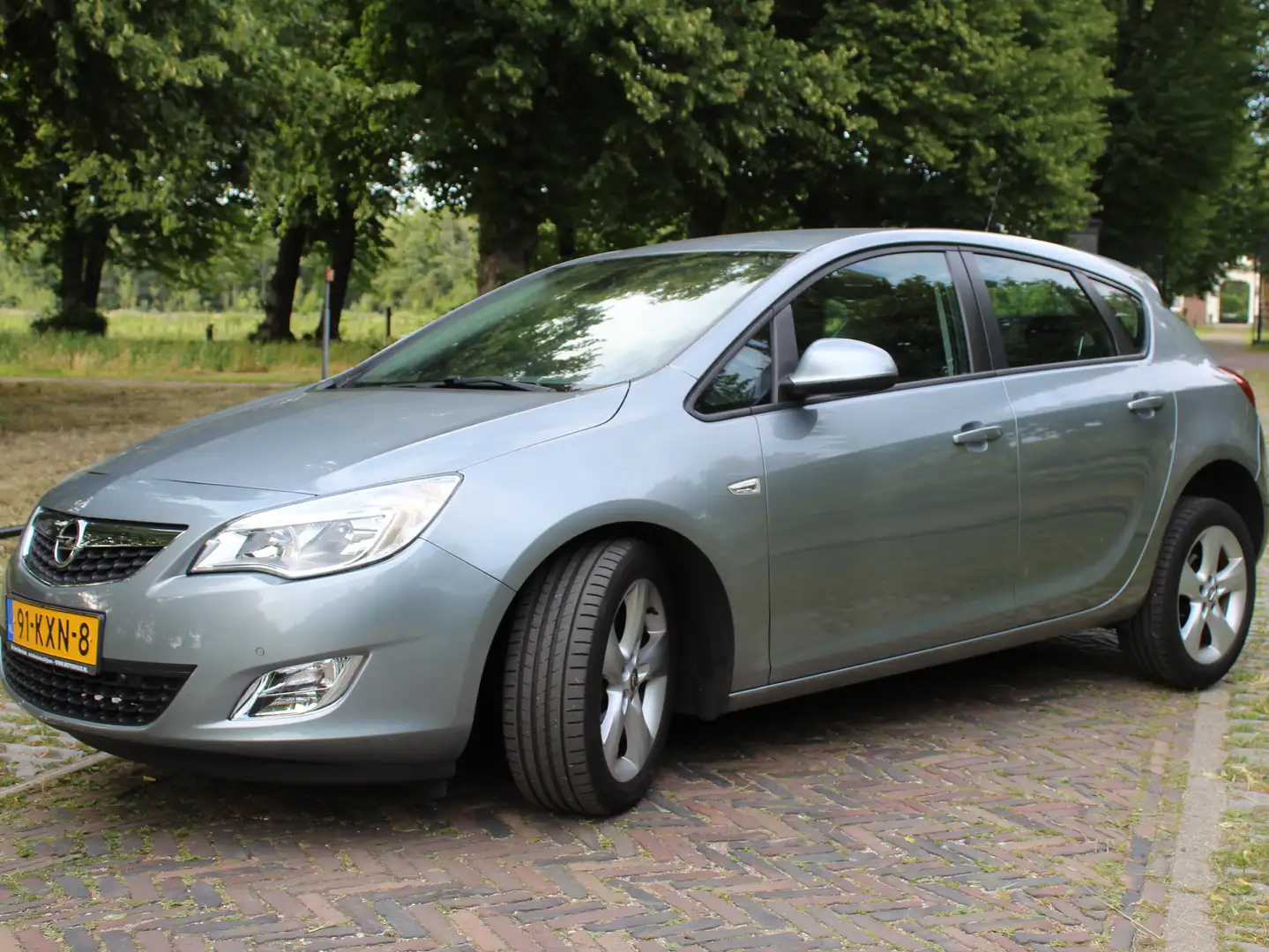 Opel Astra Astra 1.4 Edition Zilver - 1