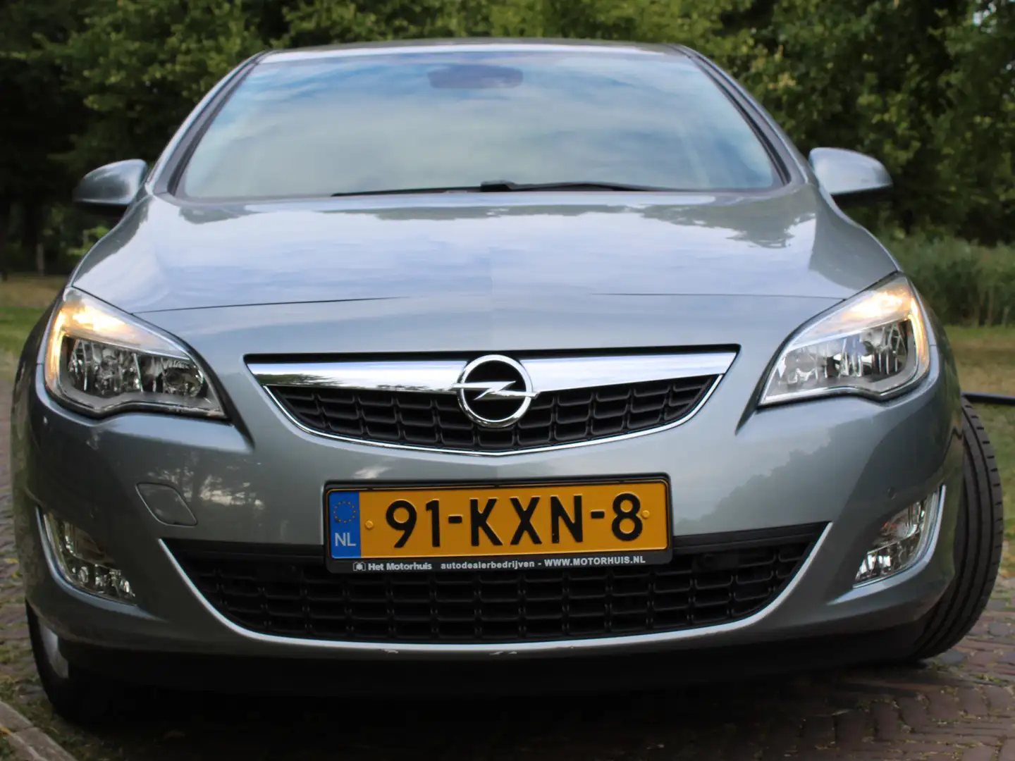 Opel Astra Astra 1.4 Edition Zilver - 2
