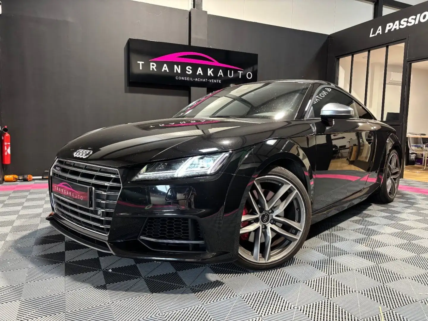 Audi TTS COUPE 2.0 TFSI 310 S tronic 6 Quattro Noir - 1