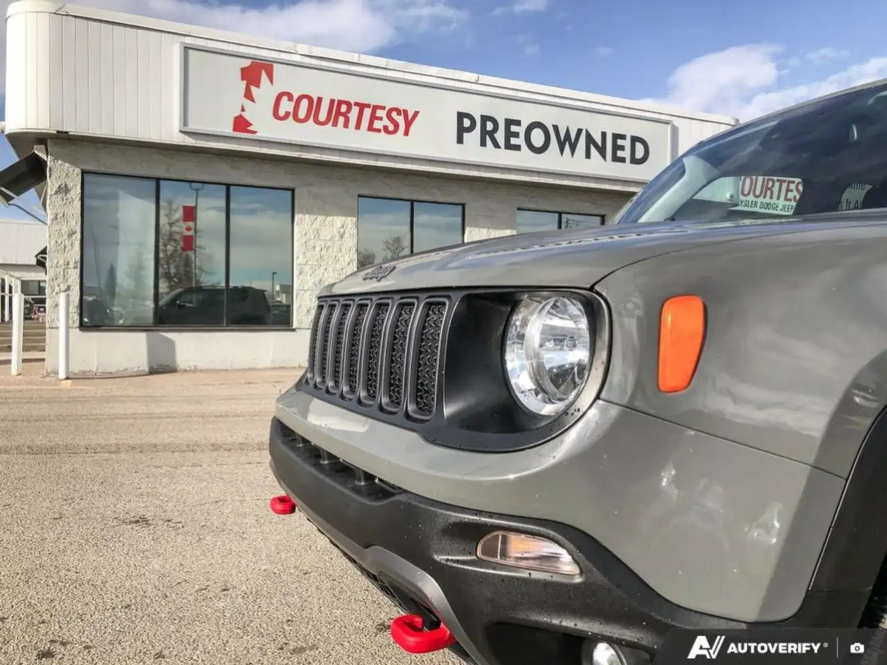 Jeep Renegade снимка Jeep Renegade