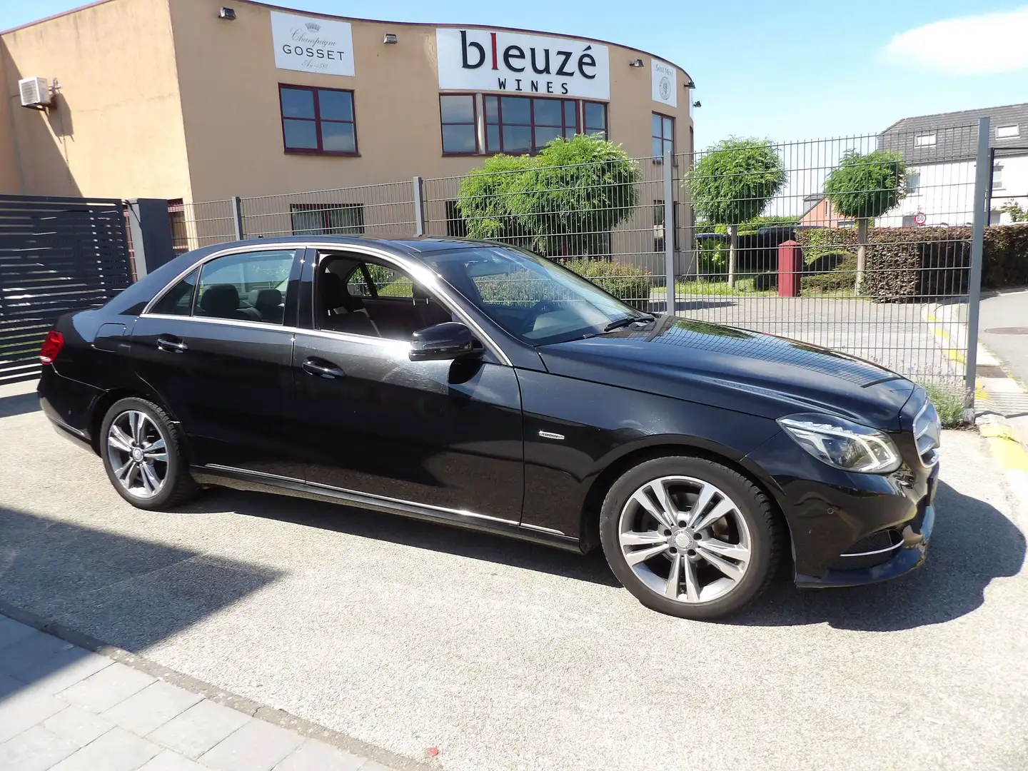 Mercedes-Benz E 220 E 220 CDI Automatik Bleutec Edition E Noir - 2