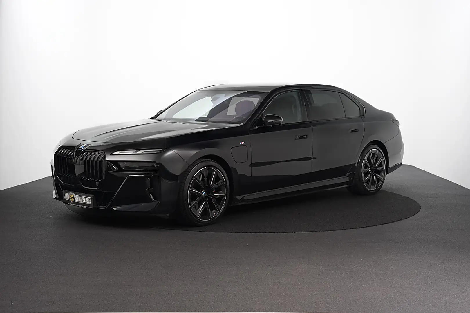 BMW 750 e xDrive*M-SPORT PRO*SHADOW-LINE*PANORAMA-SKY*AHK Schwarz - 2