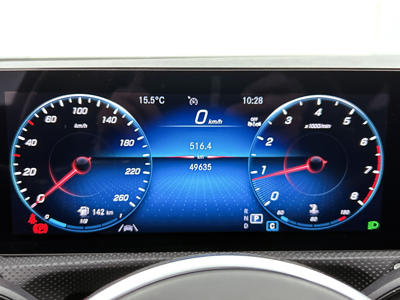 Mercedes-Benz CLA 180 Shooting Brake Luxury Line Trekhaak | Ledkoplampen — photo 5
