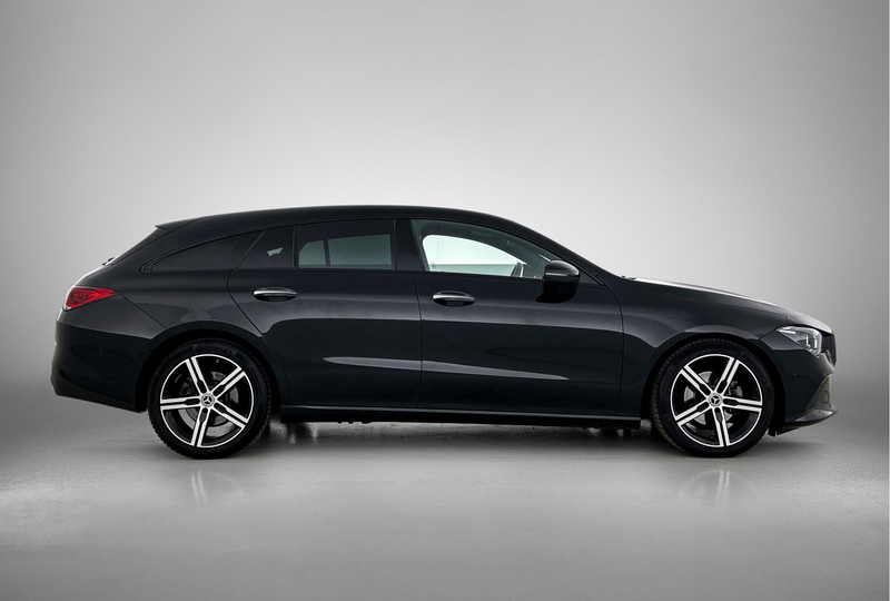 Mercedes-Benz CLA 180 Shooting Brake Luxury Line Trekhaak | Ledkoplampen — photo 12