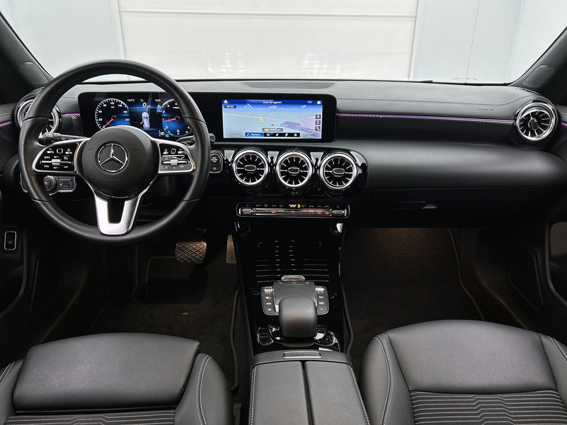 Mercedes-Benz CLA 180 Shooting Brake Luxury Line Trekhaak | Ledkoplampen — photo 4