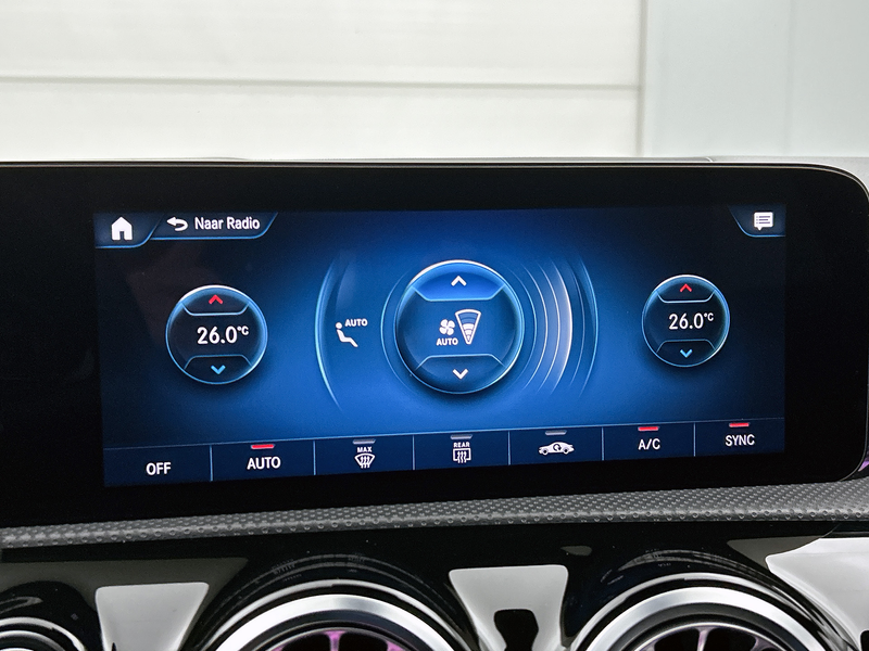 Mercedes-Benz CLA 180 Shooting Brake Luxury Line Trekhaak | Ledkoplampen — photo 10