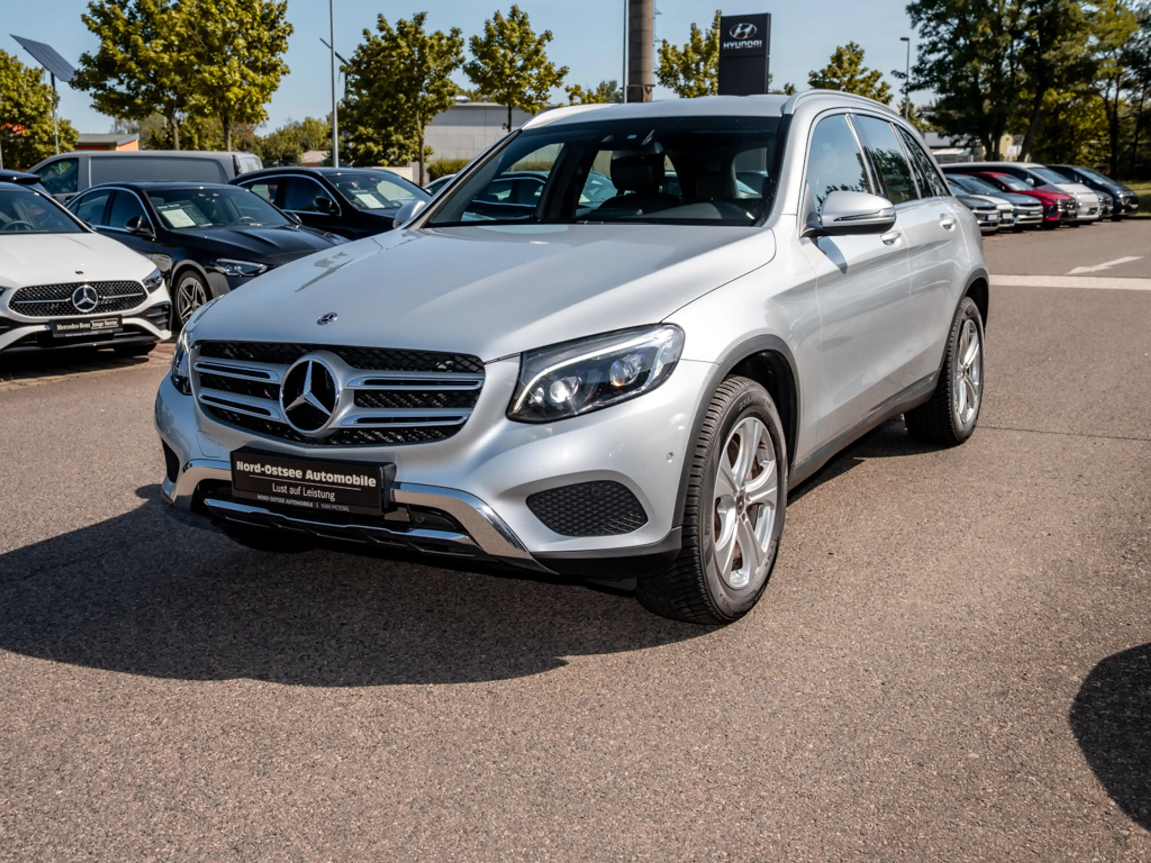 Mercedes-Benz GLC 250 d 4M TEMPO AHK KAMERA LED SHZ — photo 7
