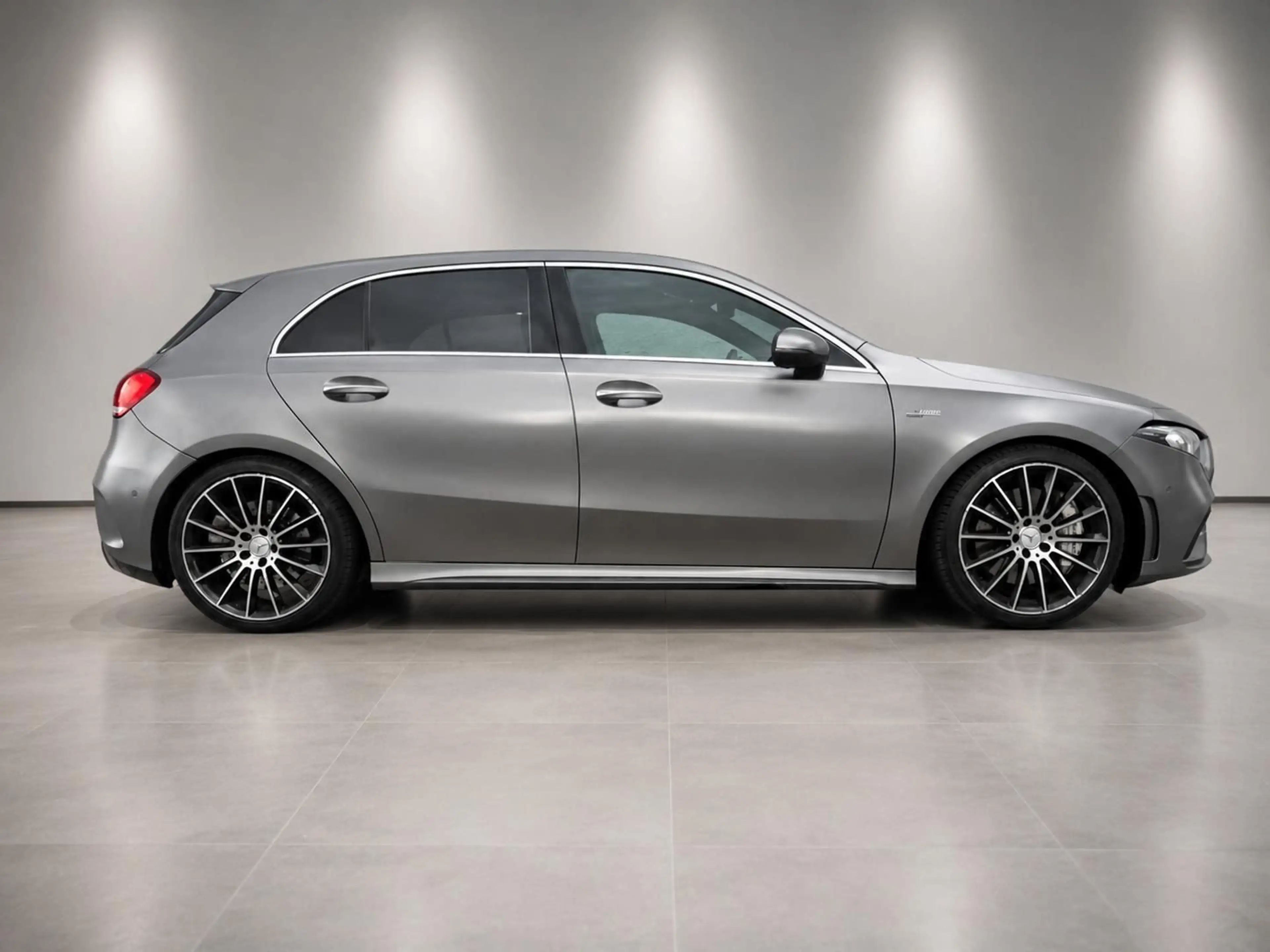 Mercedes-Benz A 35 AMG 4M/Burmest/ 360° /HuD/Performance Sitze — photo 2