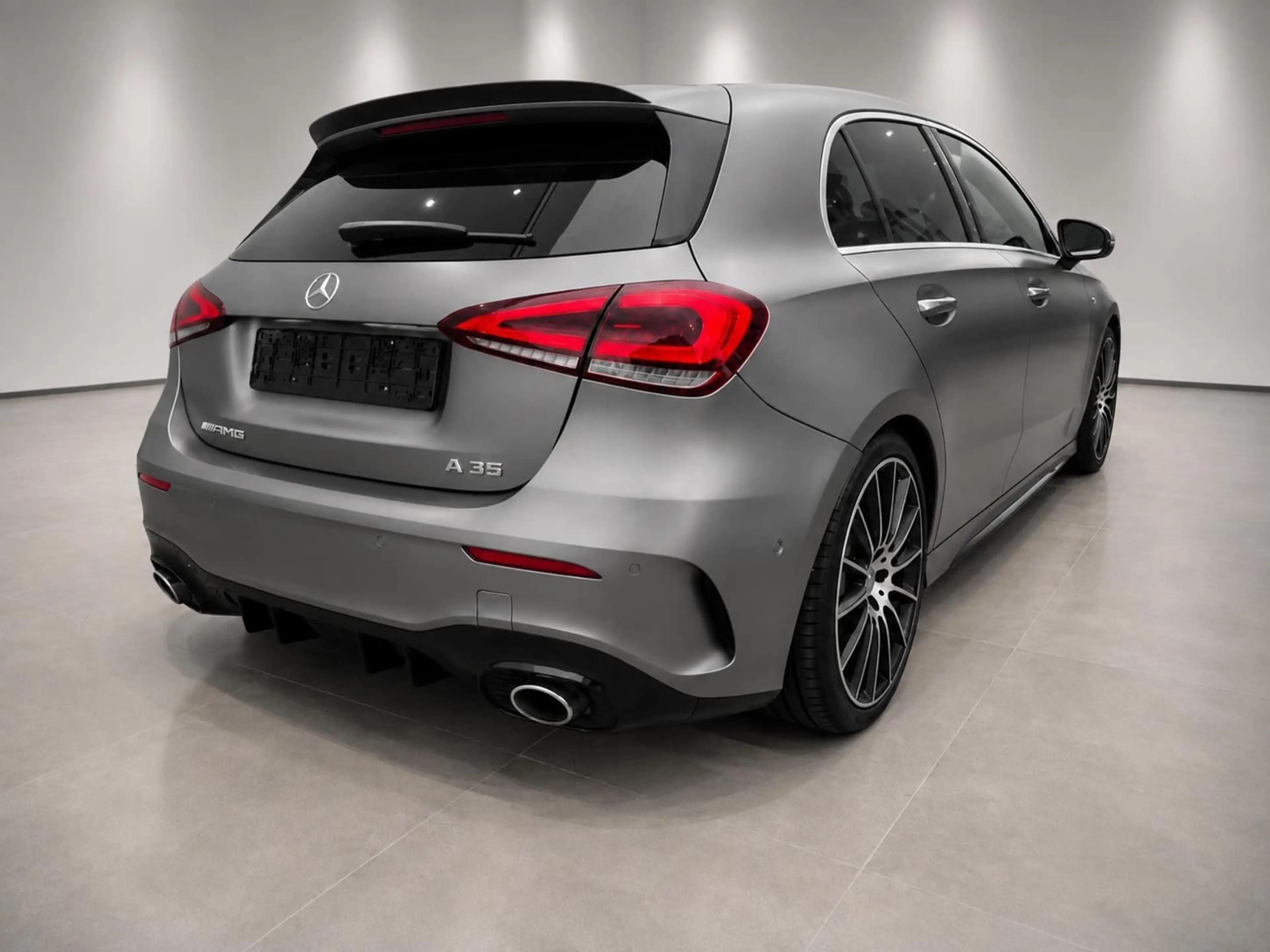 Mercedes-Benz A 35 AMG 4M/Burmest/ 360° /HuD/Performance Sitze — photo 6